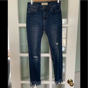 Free People Great Heights Frayed Skinny Jeans - Size 25
